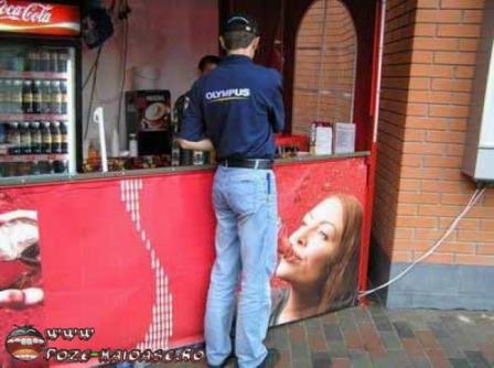 caterinca - poze-haioase-coca-cola4ec84e3d8c4fa8.jpg